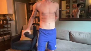 Ever had a gym fantasy about a guy who s dick print is showing through