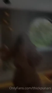 Hey babe unlock your dms to watch me shower uncensored