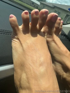 Happy spread toes day part 3