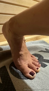 Another yoga day so sweaty ugh part 1