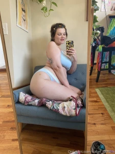 Who wants more pics part 1