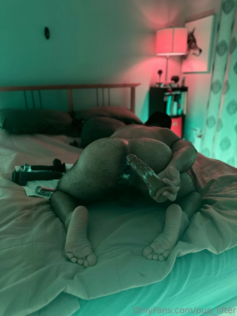 I was sooooo horny i managed to get creamy this weekend this will 