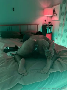 I was sooooo horny i managed to get creamy this weekend this will part 1