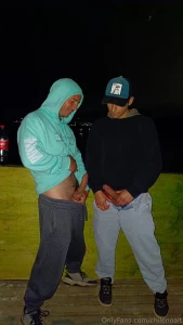 Uff qu rico juntar la verga del benjax94 con la m a y luego c mo me part 11