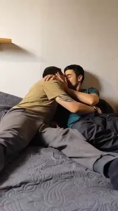 Nos divertimos mucho junto al cris chinotul0n en twitter nos comimos 