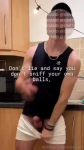 Jack scratch n sniff and he let me smell