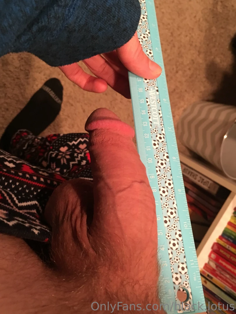 Im only half hard and that s how big i am 