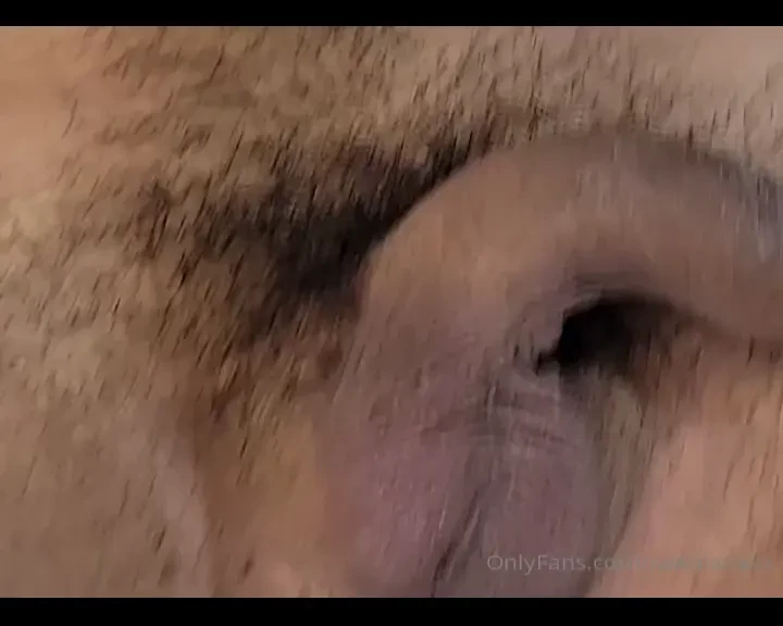 How do you behave when someone is very attractive to you in this case part 29 