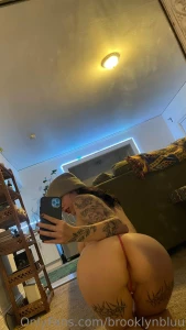 Help me get my hair done before my trip to hawaii