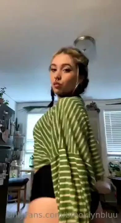 Excuse the stupid face i was making i was cooking some enchiladas in 