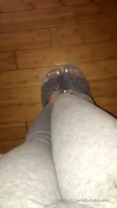 I love my toes i need them sucked