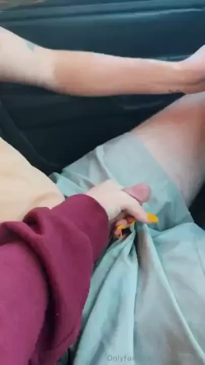 A sunset drive and a handjob filmed on private property 