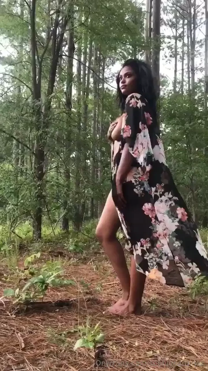 Wanna see me bare it all in nature get the full professional video 