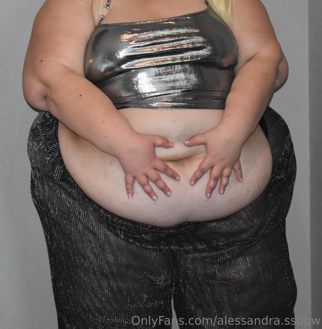 I love belly rubs on my big fat belly 