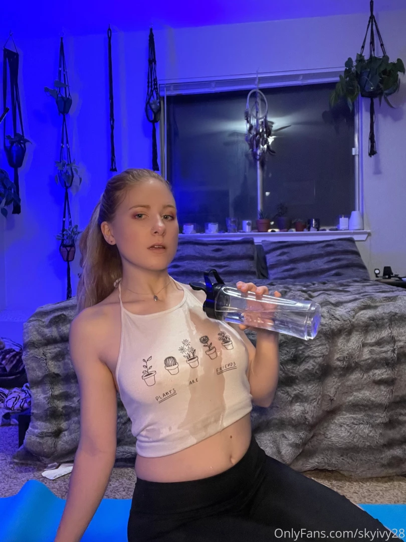 Looks like i missed my mouth let s hope you don t slaves tonight i part 1 