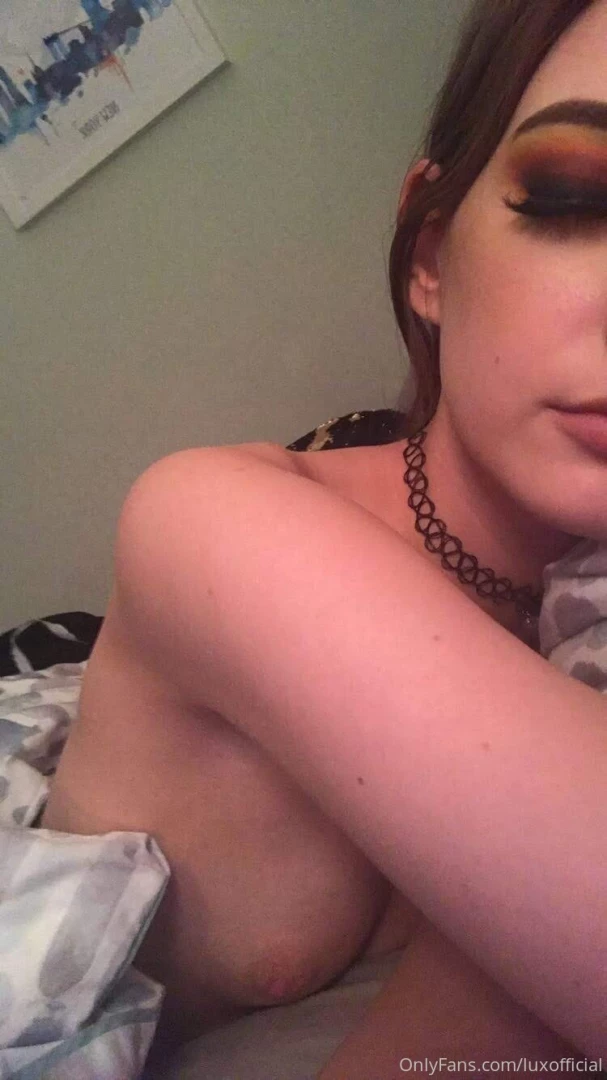 Got my snapchat back and all my pics and im so happy so heres some part 1 