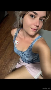 Some goofy sexy yoga selfies part 6