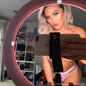 I m moving the phone away in the next picture i post love teasing my