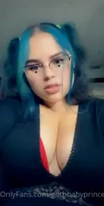 Little compilation for you guys while i work on my next cosplay help part 3