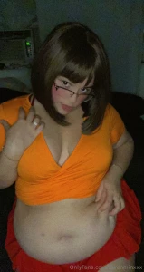 Do i make a hot velma hehe