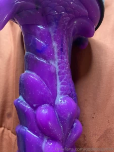 Please enjoy 20mins of hardcore pussy pounding in this video i am part 1