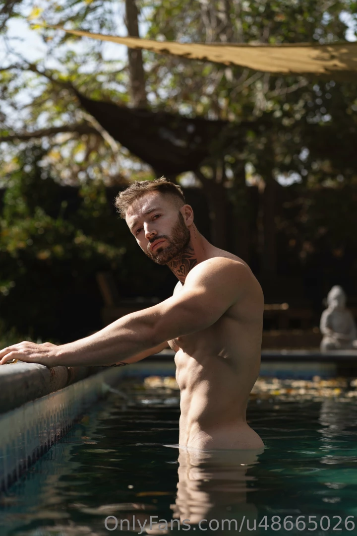 Te ba as conmigo do you bathe with me 
