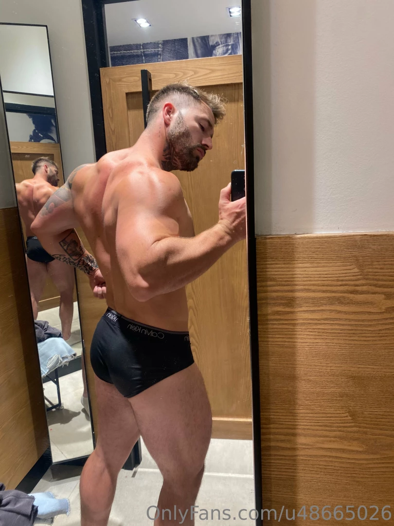 Solitos en un probador 