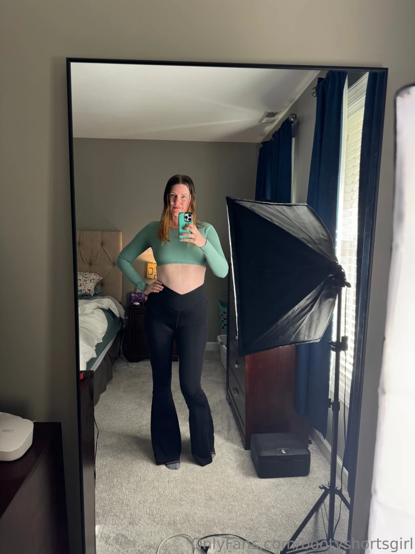 Bootyshortsgirl part 4 
