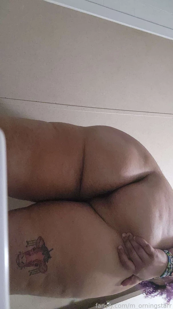 Everyone loves some ass 