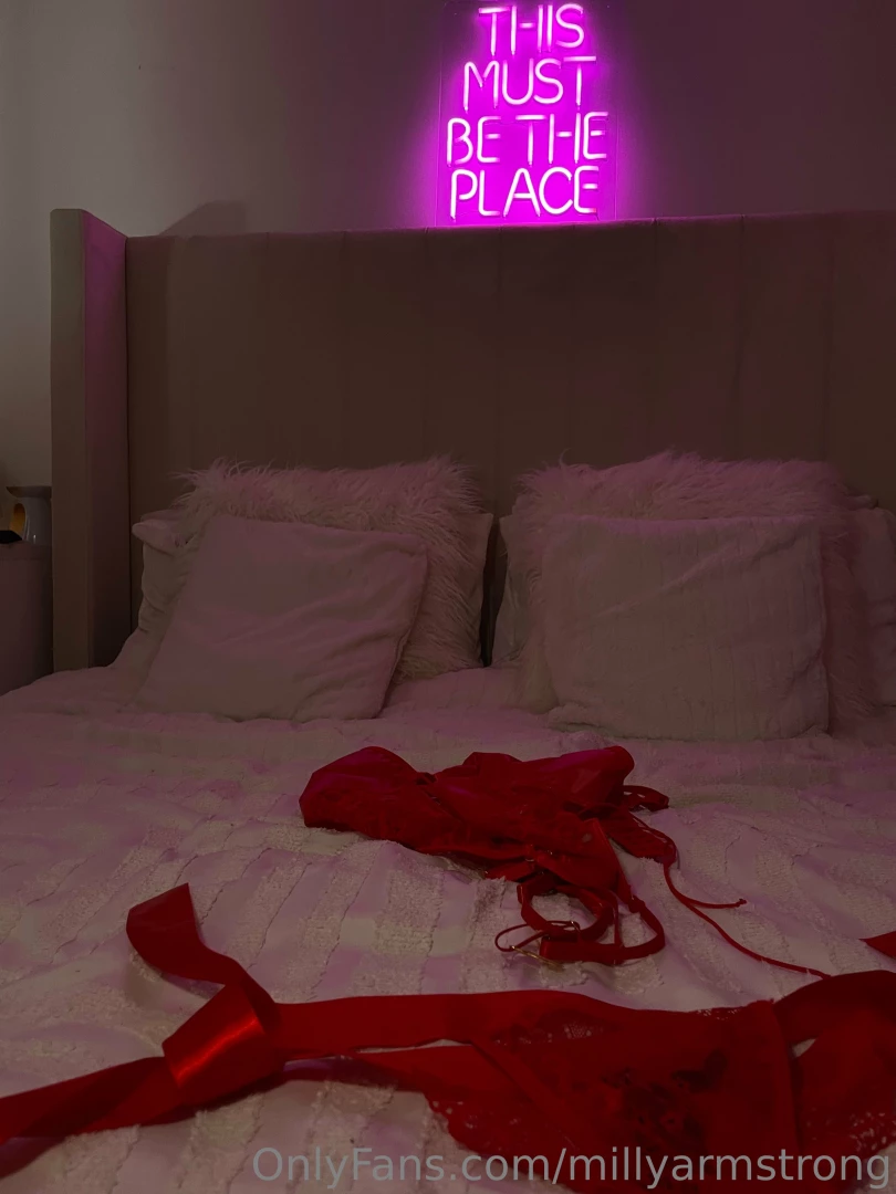 Just posted an extended sale check it out itsmillsxo 