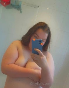 Shower time is getting lonely baby