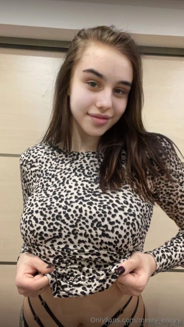 Free subscription only today emily_4u she s so kinky for her age but part 6 