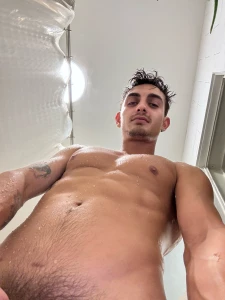 Slide to watch me cum part 1
