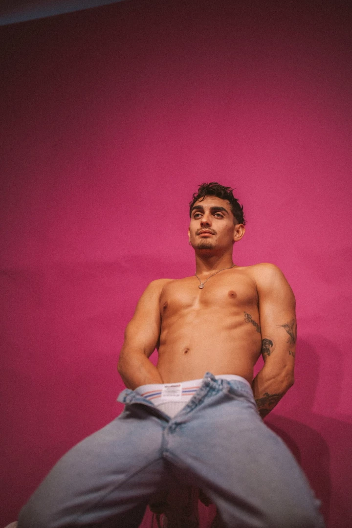 Let me distract you part 375 