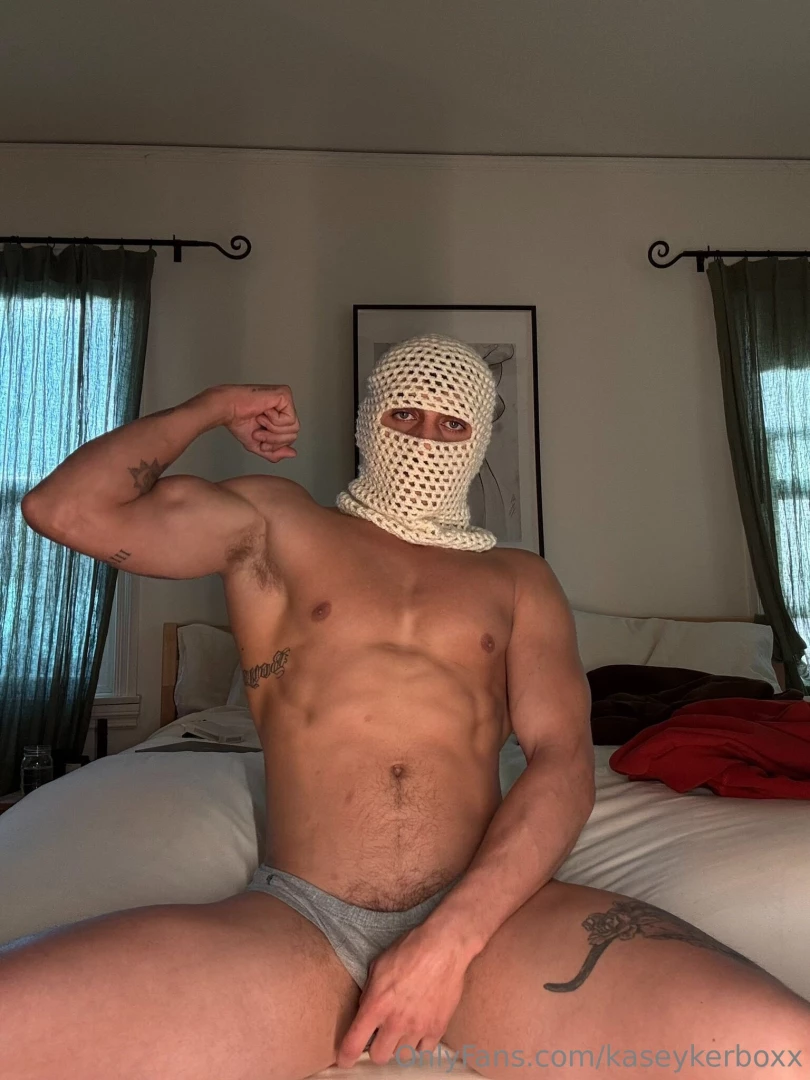 Want to watch me take it all off for you full nudeeee 