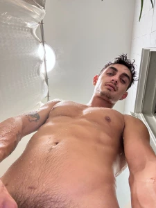 Ready to do whatever it takes to please ur cock