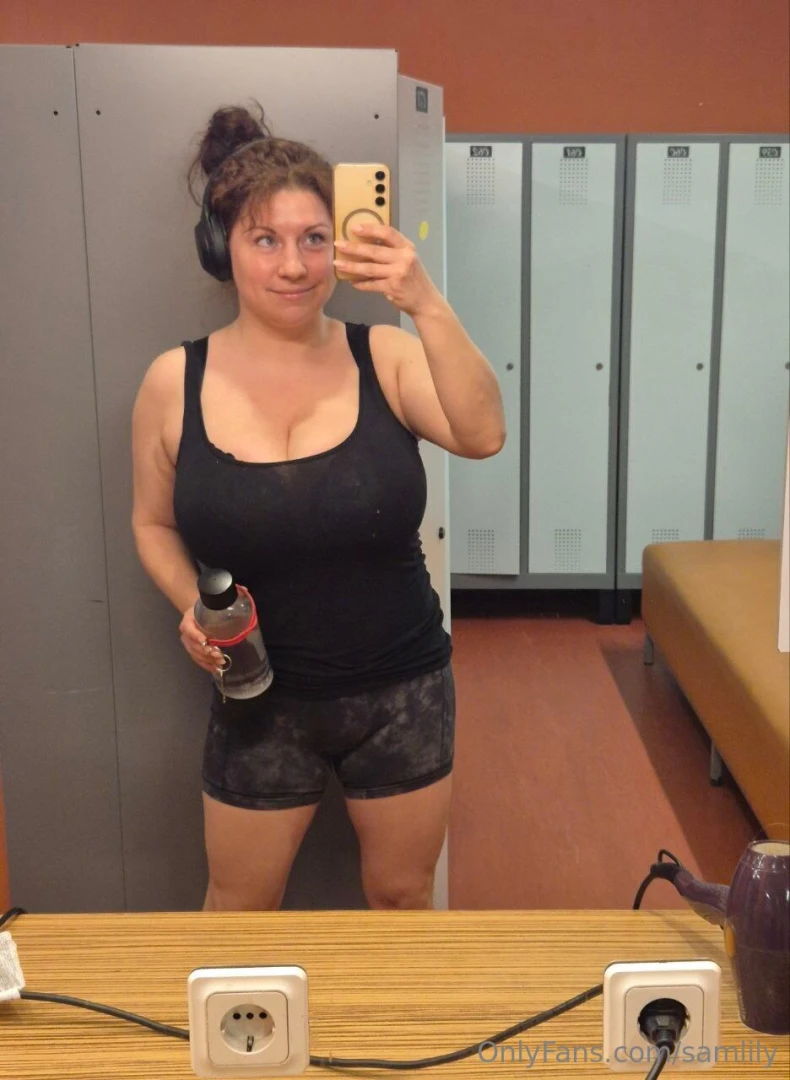 Working out with curves like mine let s just say it turns heads and i part 1 