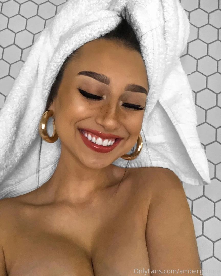 Hi everyone pls let me know what you would like to see more of 