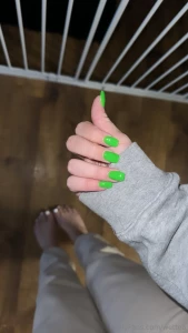 New claws i feel like they d look better around your