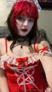 Merry xmas eve vids of me using my vibrator for xmas eve fun