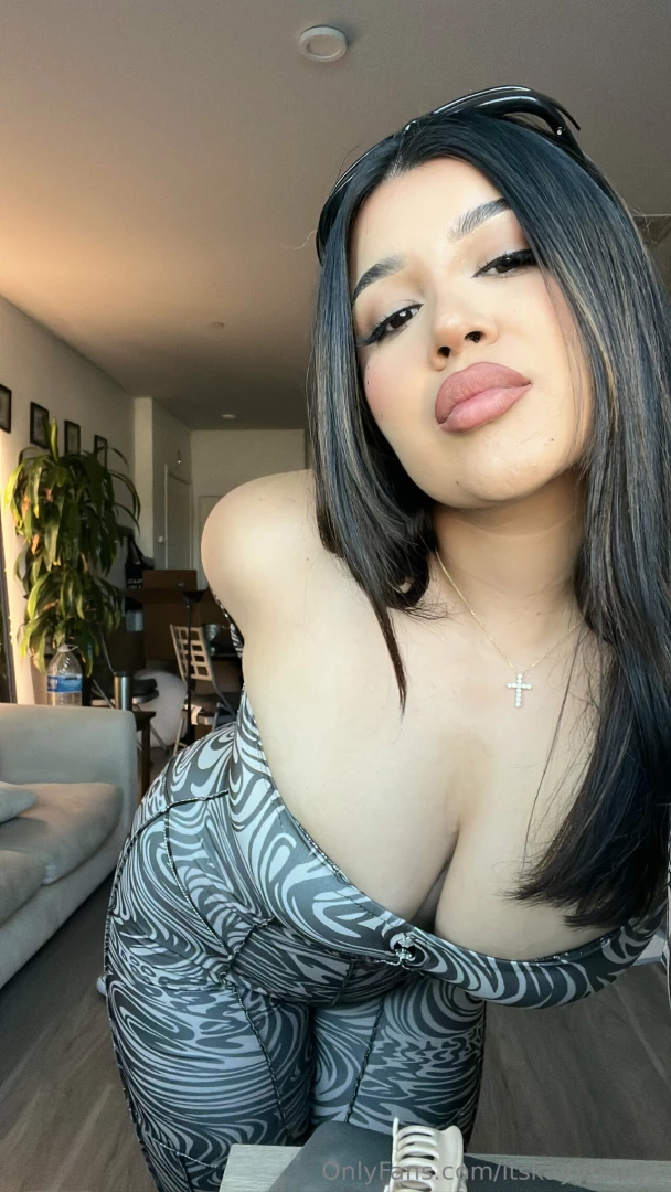 Let me distract you part 421 