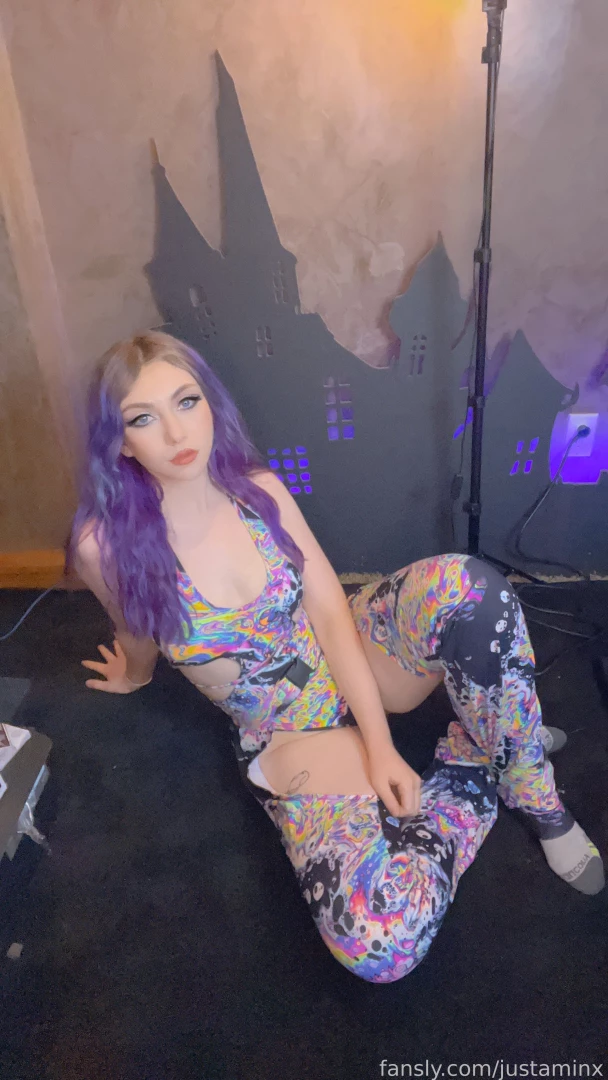 Hello here s more angles for one of the coachella fits if i didnt get part 5 