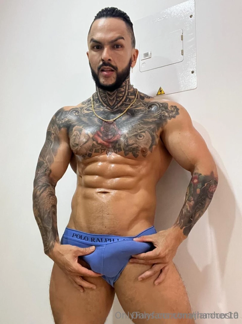 Marianocosta i fulfill your fetishes and fantasies with me 