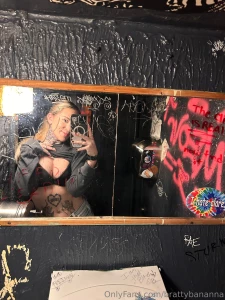 What if i pulled you into this tiny bathroom for a quickie while we re
