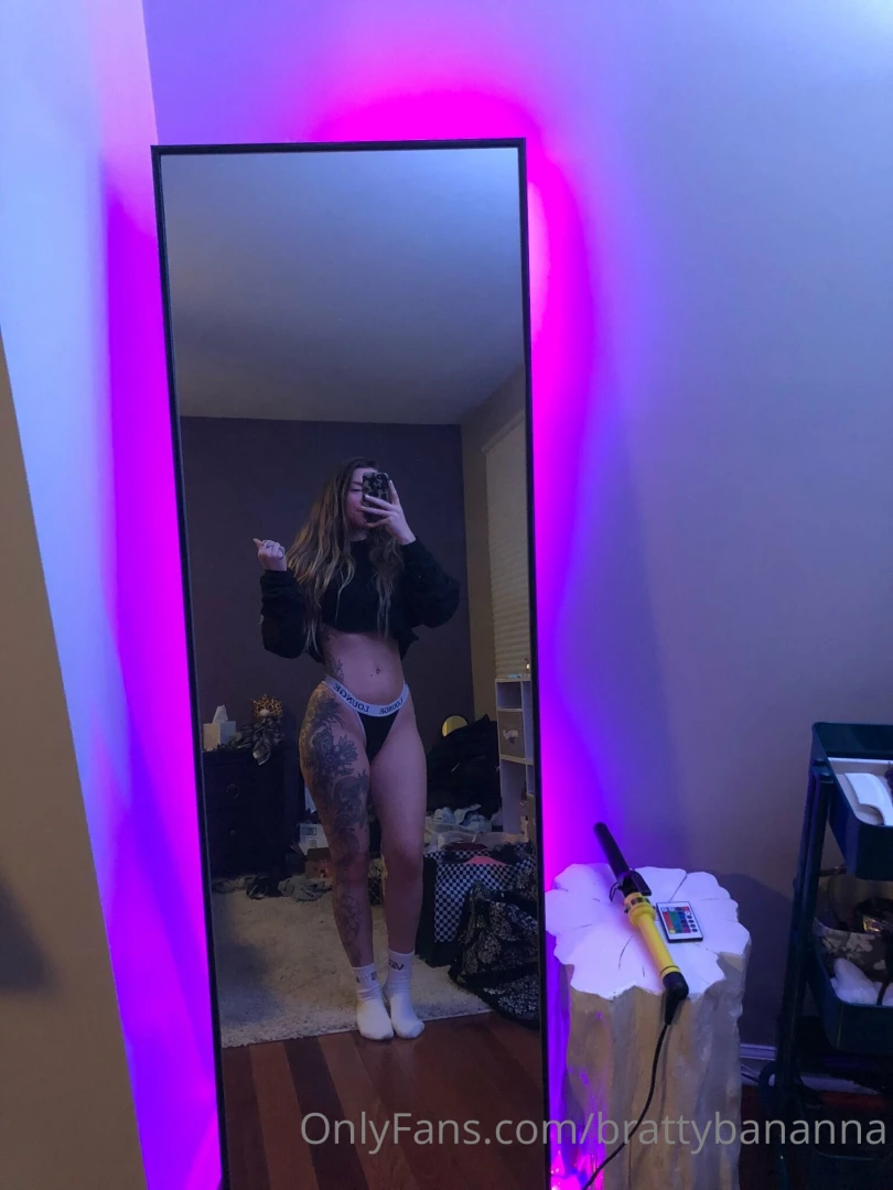 Fan if only my undies went further down me okie check your dm s oh and part 8 