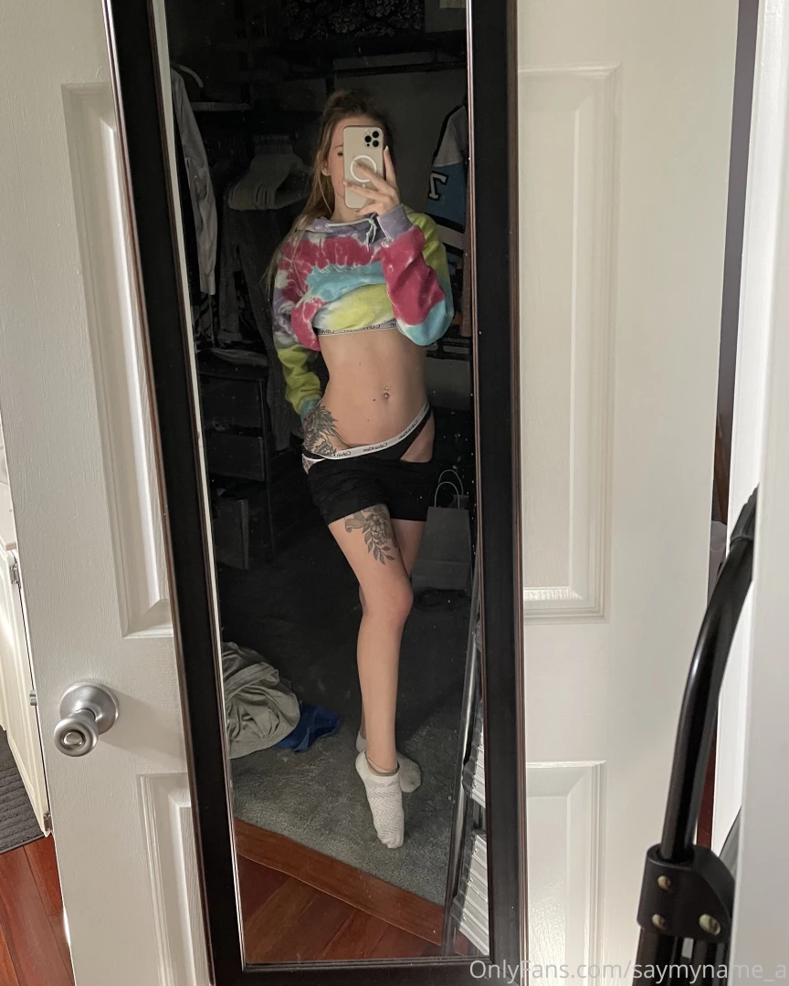 Pre- monday workout selfie are you down to work up a sweat 