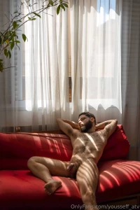 I can t help myself from jerking off all day long grandhotel