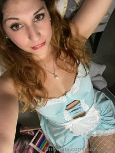 Alice nel paese delle meraviglie ti pesta con veemenza