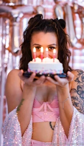 Another year around the sun on friday part 5