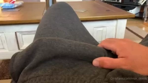 Who guna come and help me out with this